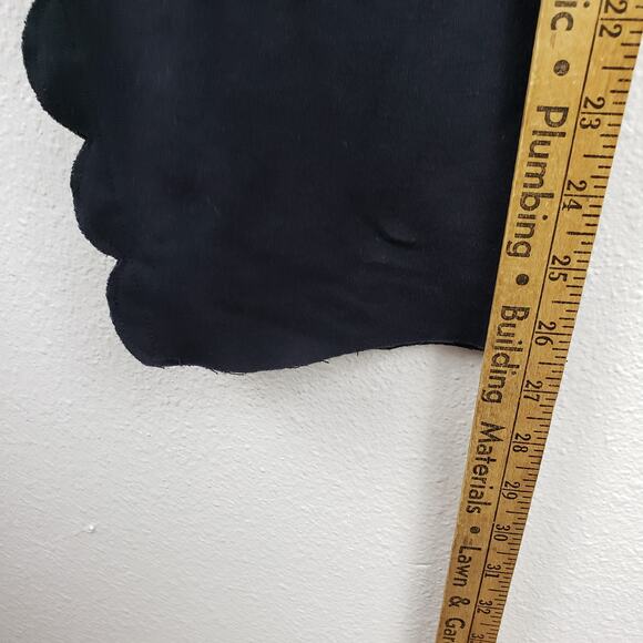 Soft Surroundings Women's L Pull On Ponte Pocket Pants Black Scallop Cutout‎ - Picture 7 of 11